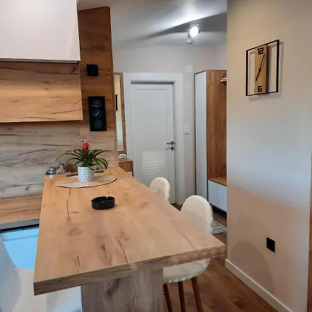 Dream Home, Free Garage * Nis
