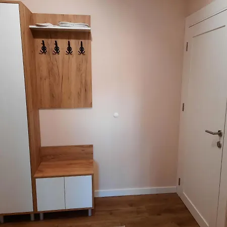 Dream Home, Free Garage